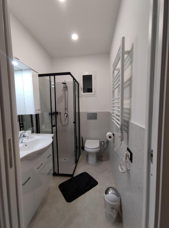 Apartmán I Colori Del Mare Janov Exteriér fotografie